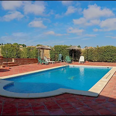 Con Piscina Comunitaria *